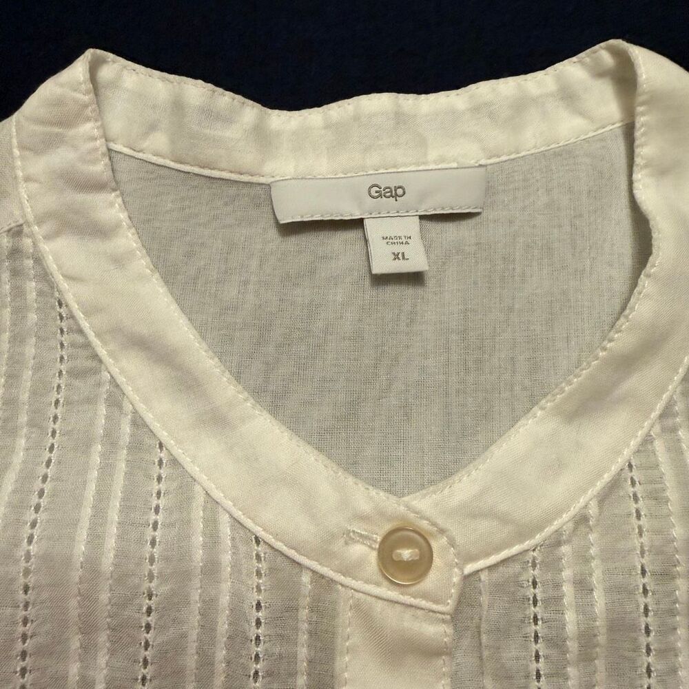Gap Cotton Voile Pintuck Blouse | White Classic Button Front Shirt | XL - Picture 3 of 14